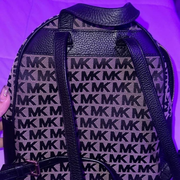 Micheal khors backpack - Picture 4 of 4